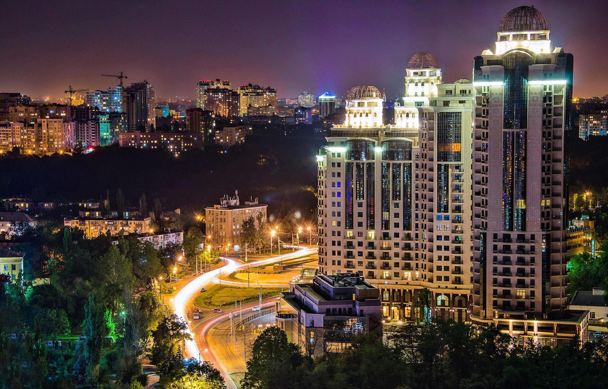 Ark Palace Hotel & Spa Odesa Exterior foto
